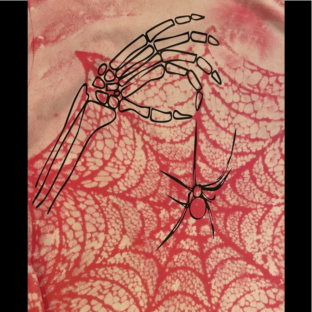 NWT bleach Halloween t-shirt LS